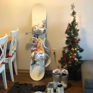 ‼️SOLD ‼️Snowboard 🏂 boots 🥾 jacket 🧥 pants 👖
